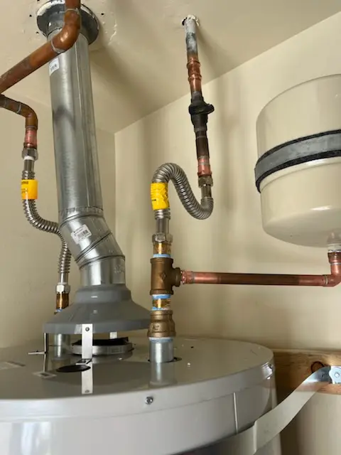 Water heater installation and plumbing repair in Norway